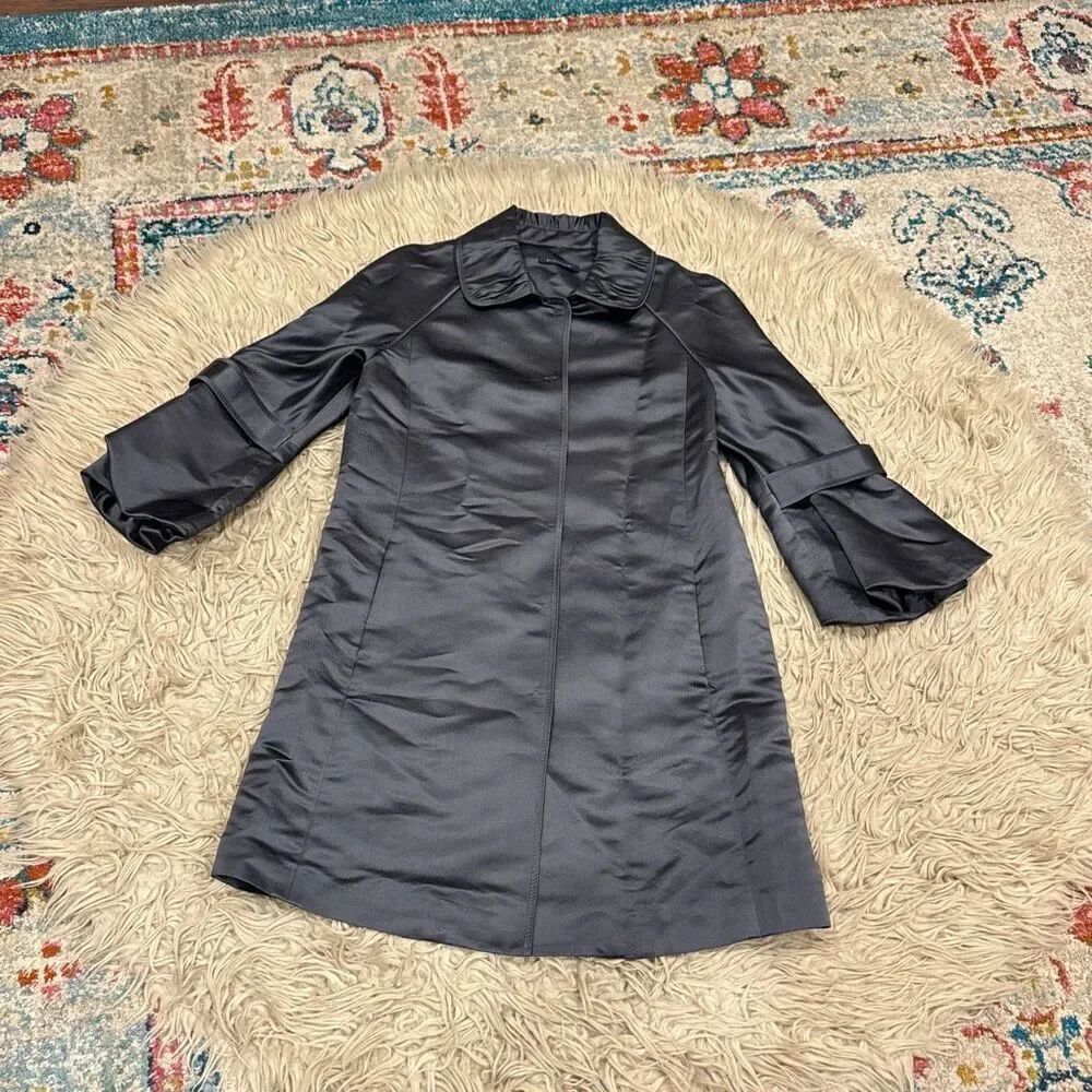 Elie Tahari gray real silk bubble sleeve coat